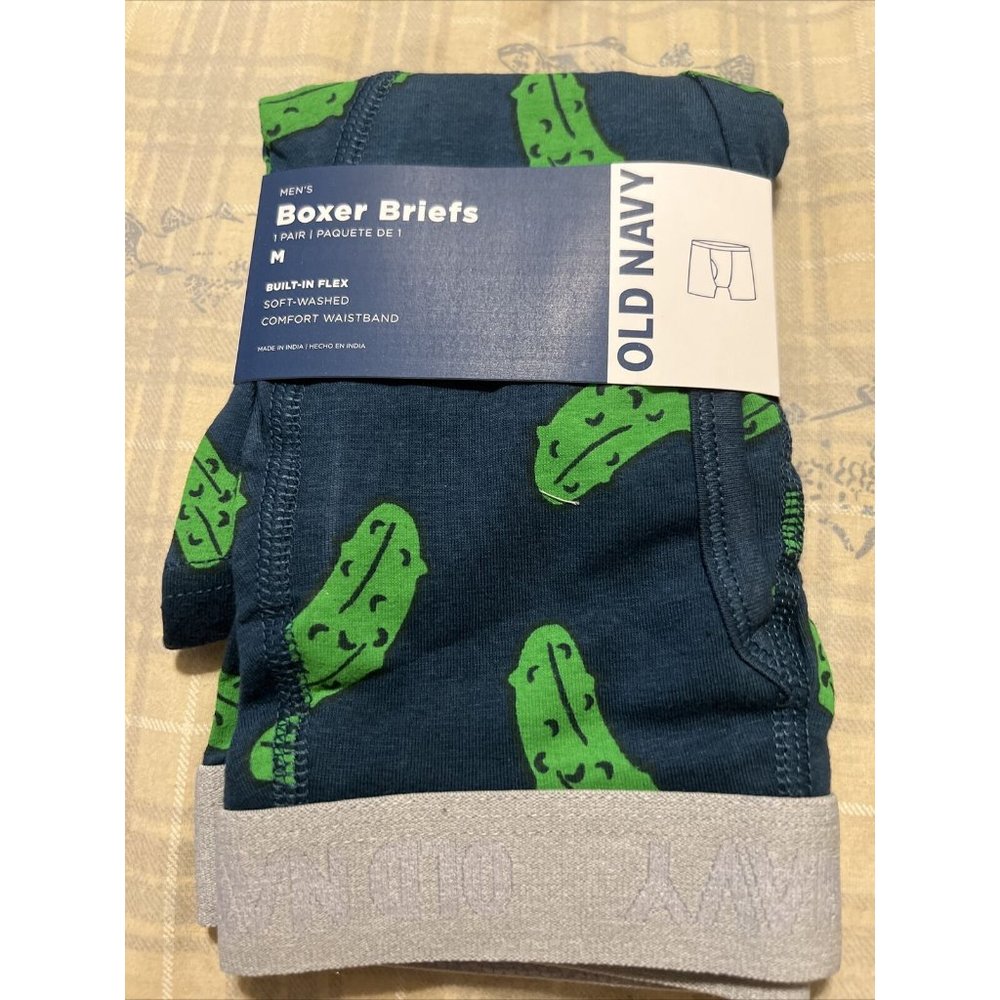 MENS OLD NAVY PICKLES BOXER BRIEF SIZE M (32/34) NWT In Bag Fall 2021
